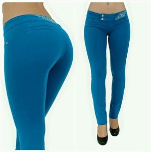 Brazilian Style Push Up Levanta Cola Sexy Jean.